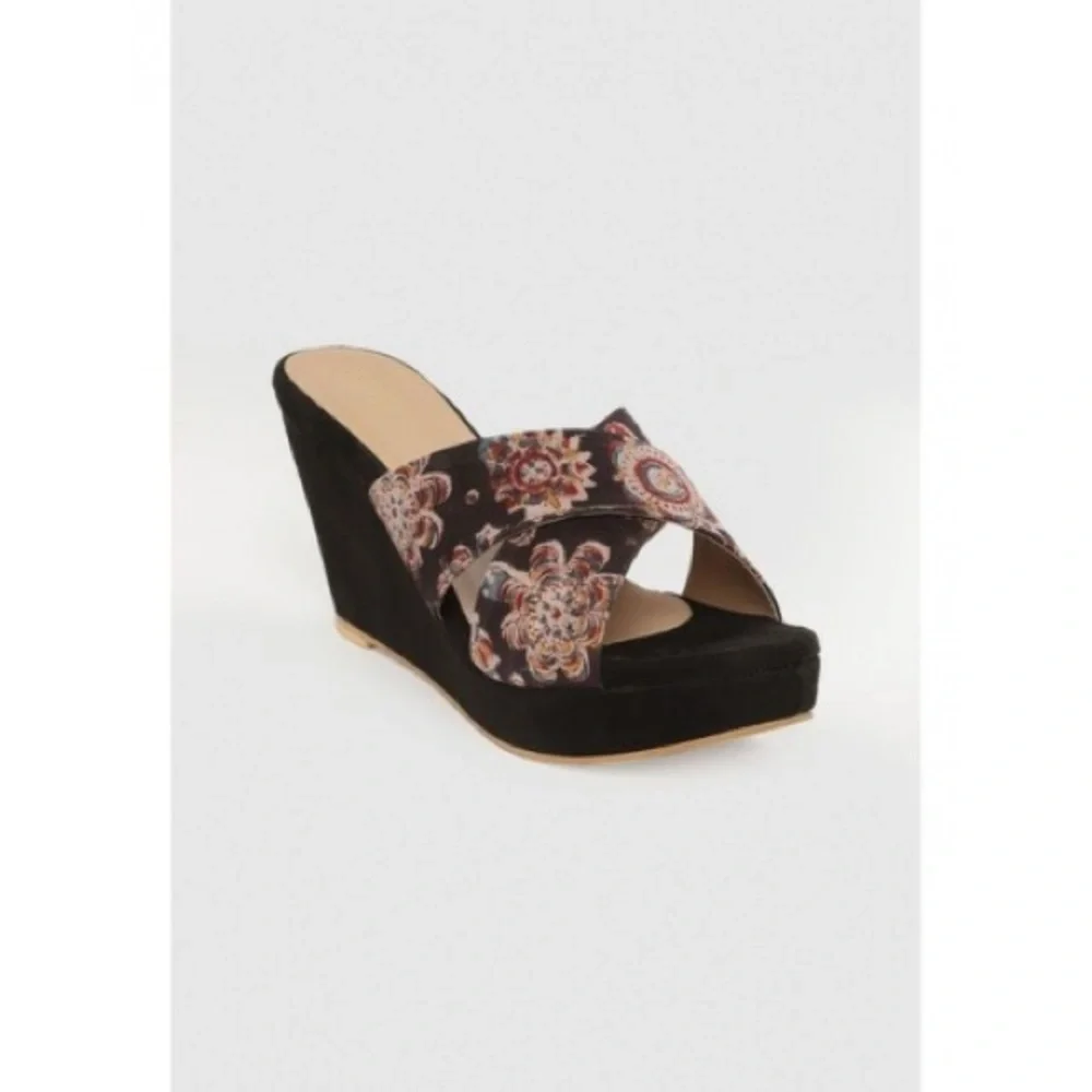 Taavi Black & Beige Ethnic Printed Open Tie Wedges - Picture 3 of 13
